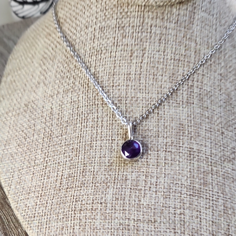 Handmade Amethyst Sterling Silver  Gemstone Pendant. Wearable Art - Picture 10 of 12
